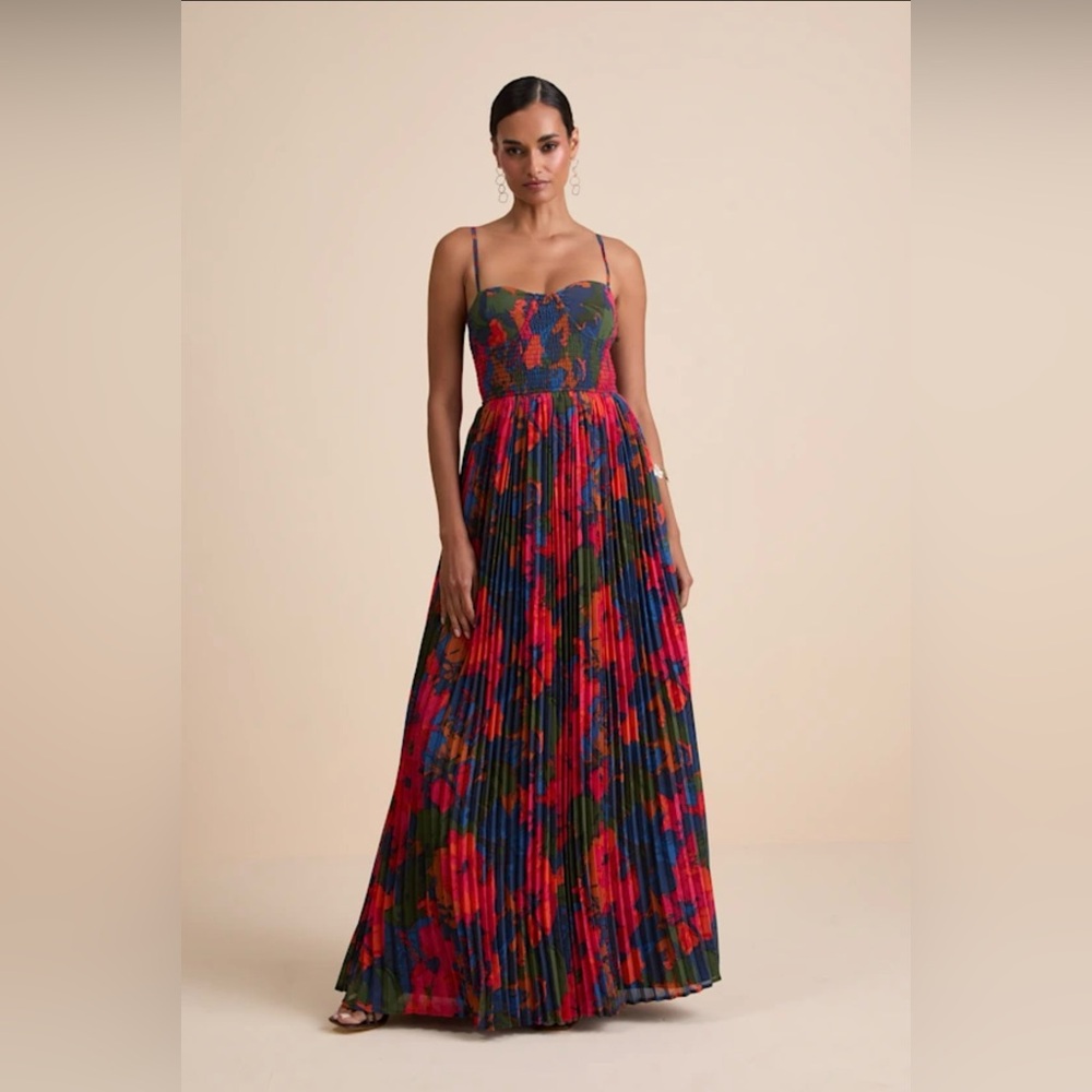 ❣️Lulus Kinleigh Red Multi Abstract Pleated Bustier Maxi Dress❣️
